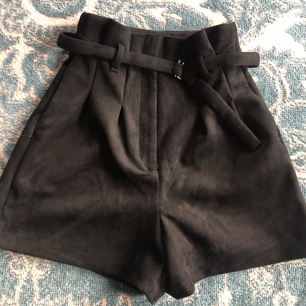 Express Extreme High Rise shorts with belt